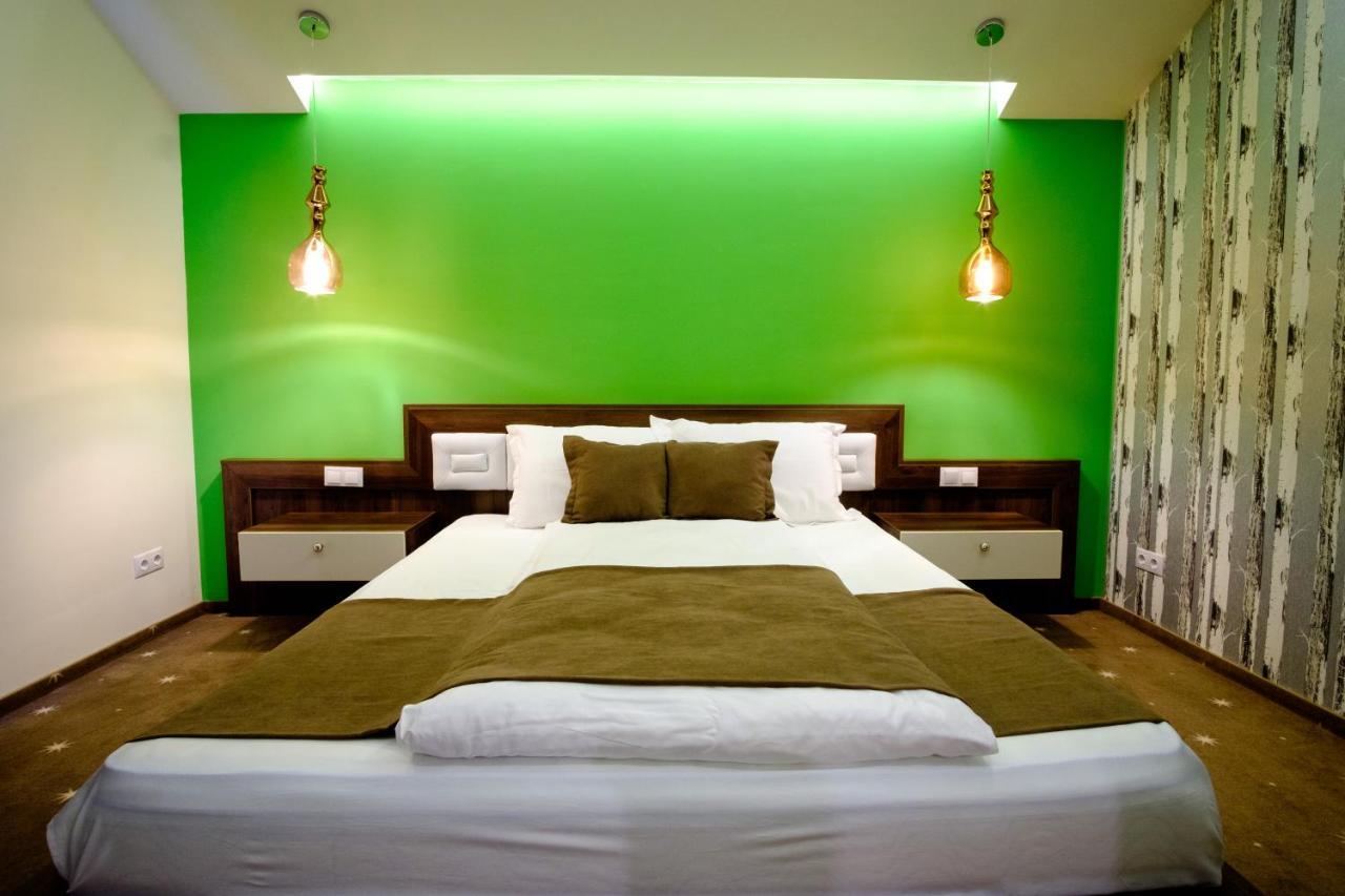 Hotel Poezia Luna Екстер'єр фото