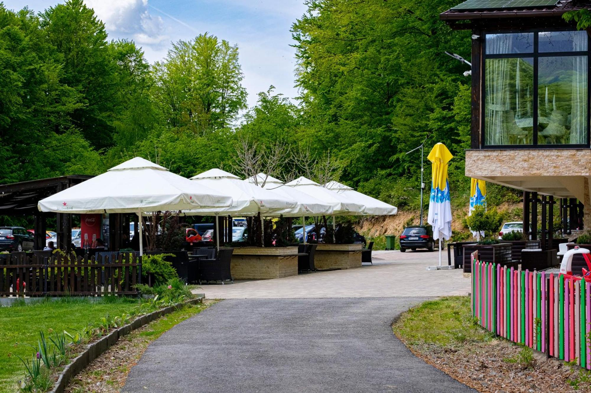 Hotel Poezia Luna Екстер'єр фото